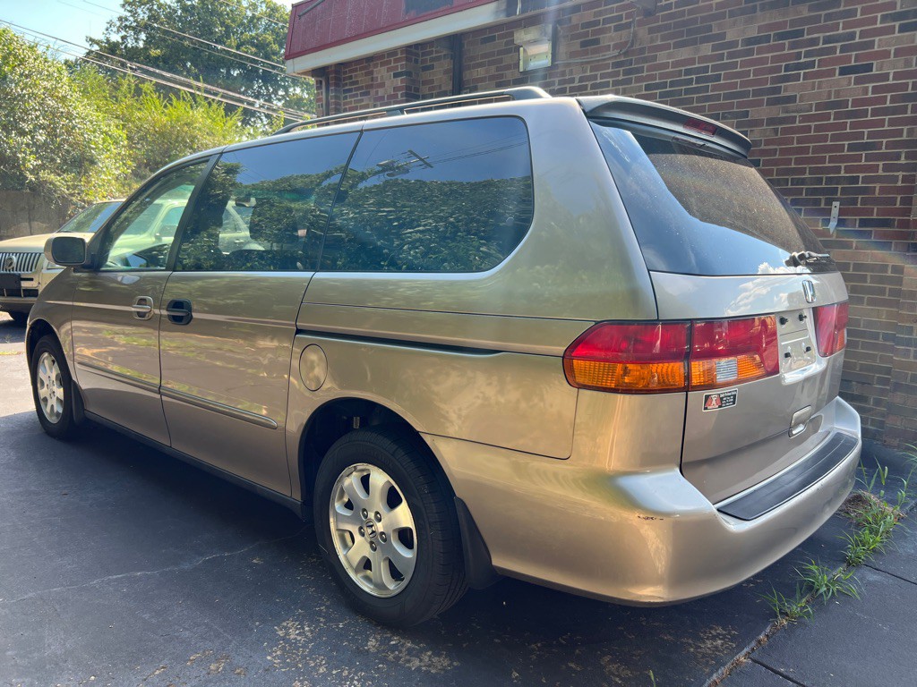2004 Honda Odyssey Image 4