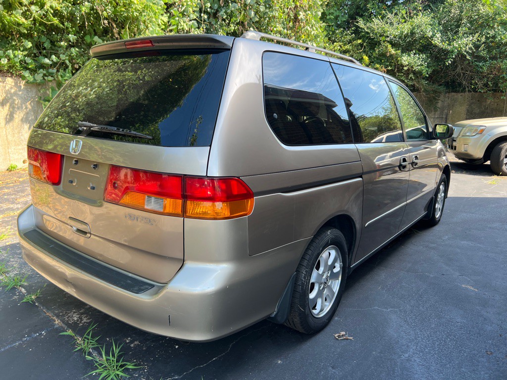 2004 Honda Odyssey Image 6