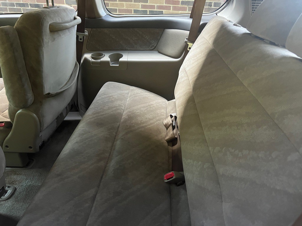 2004 Honda Odyssey Image 15