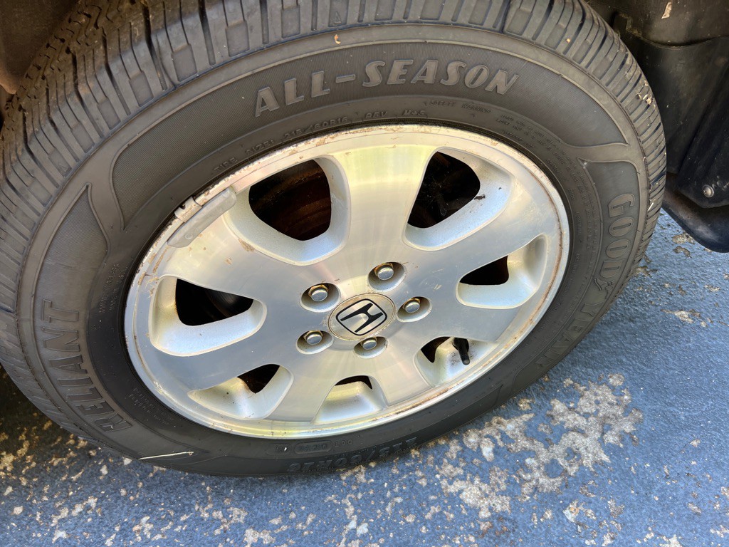 2004 Honda Odyssey Image 16