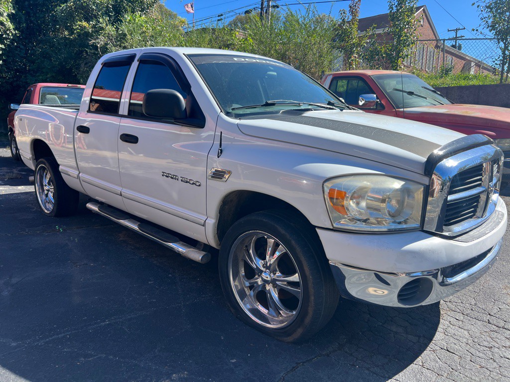 2007 Dodge Ram 1500 Image 3