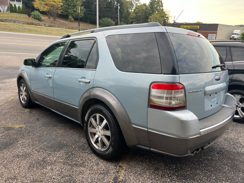 2008 Ford Taurus Image 4