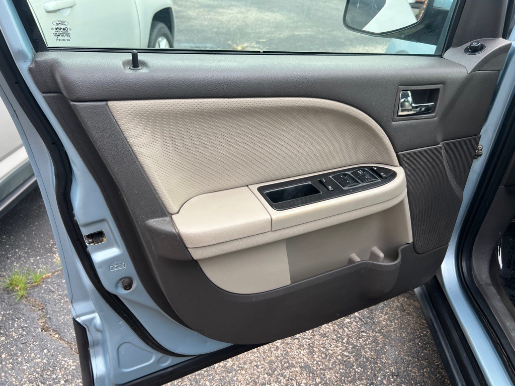 2008 Ford Taurus Image 10