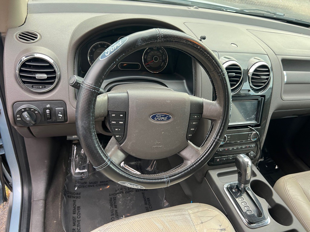 2008 Ford Taurus Image 11