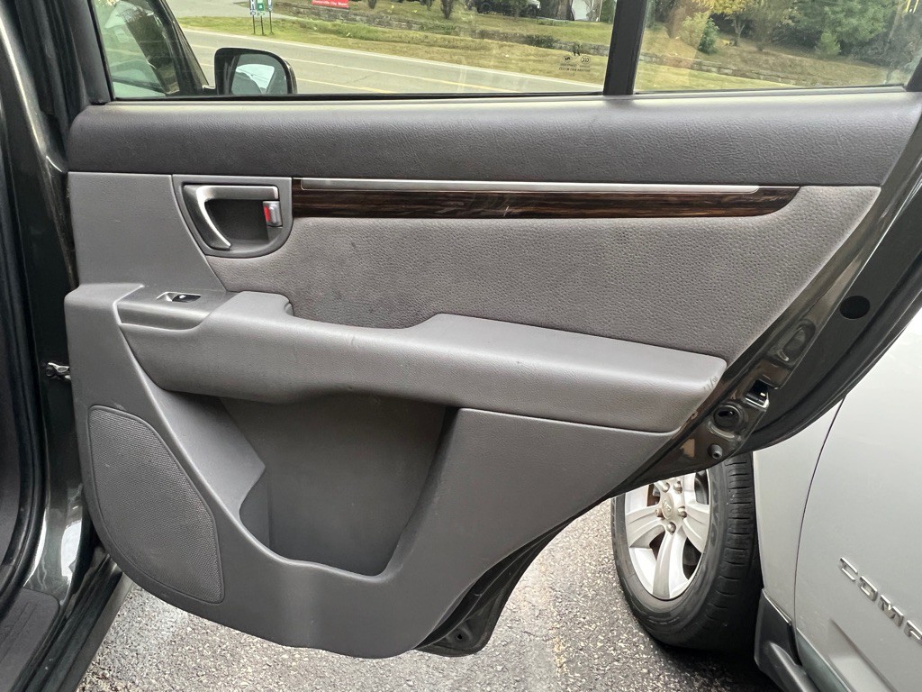 2010 Hyundai Santa Fe Image 16