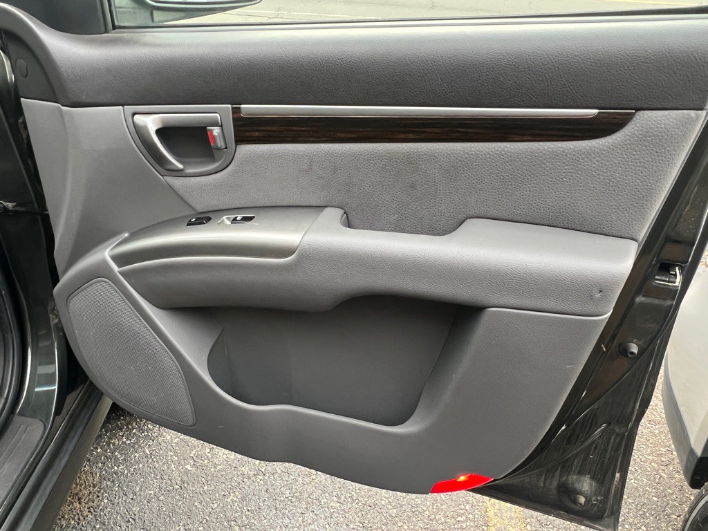 2010 Hyundai Santa Fe Image 17