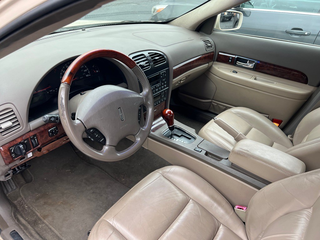2000 Lincoln LS Image 10