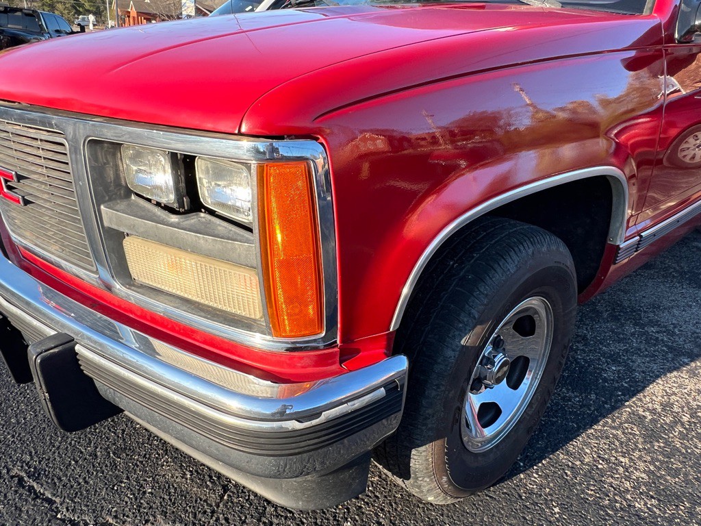 1989 GMC Sierra 1500 Image 2