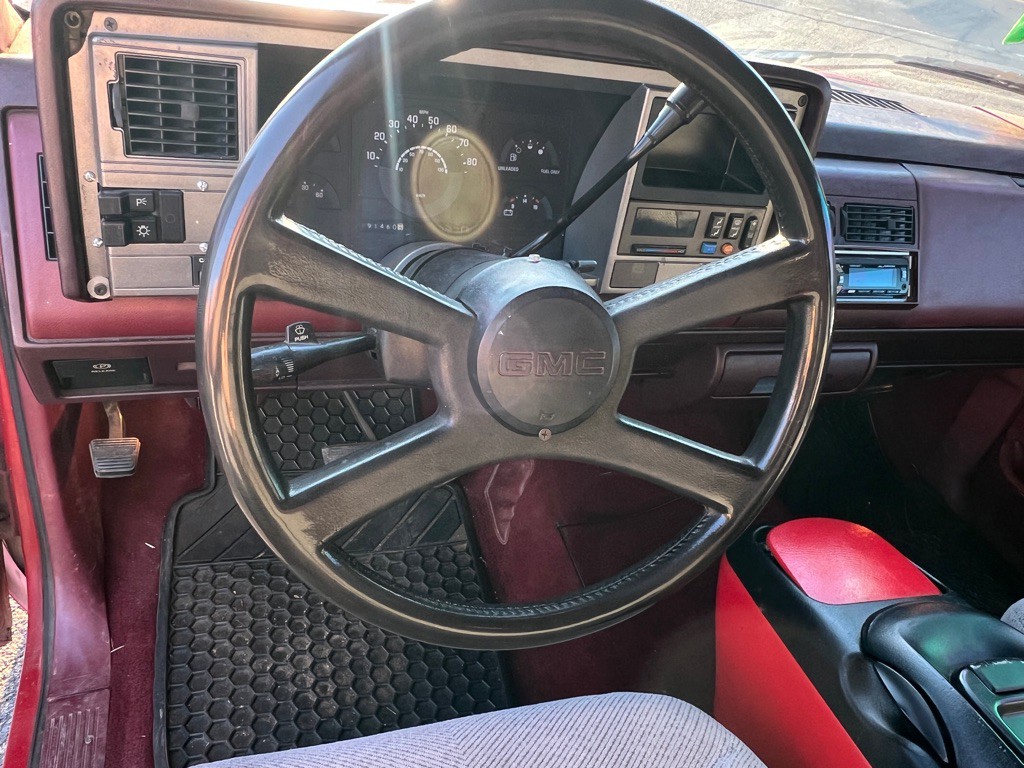 1989 GMC Sierra 1500 Image 11