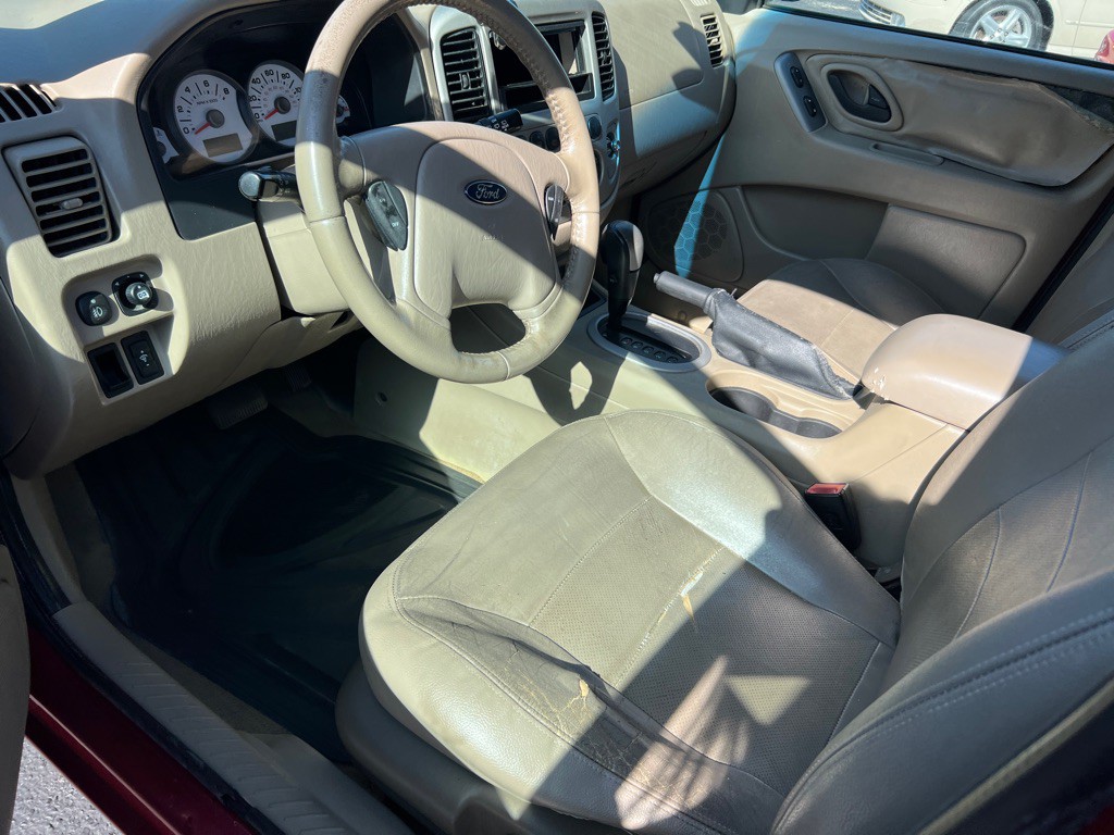 2007 Ford Escape Image 7