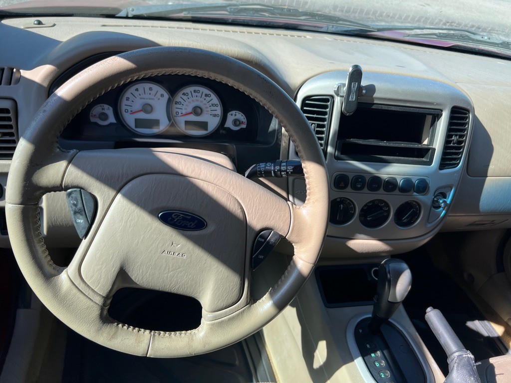 2007 Ford Escape Image 8