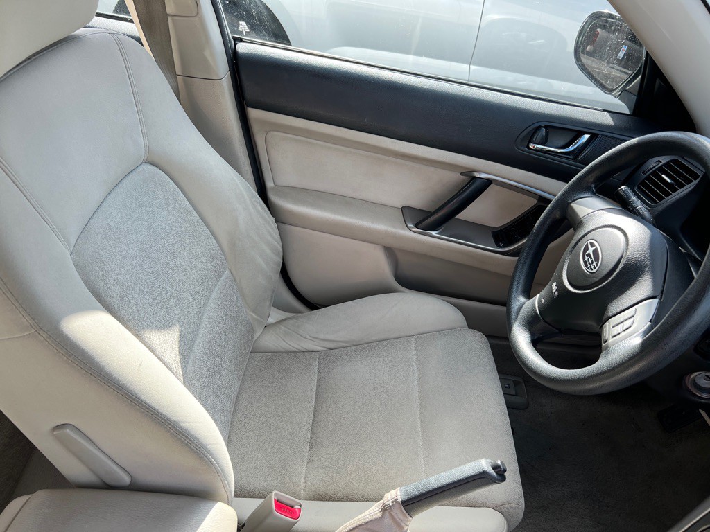 2008 Subaru Outback Image 13