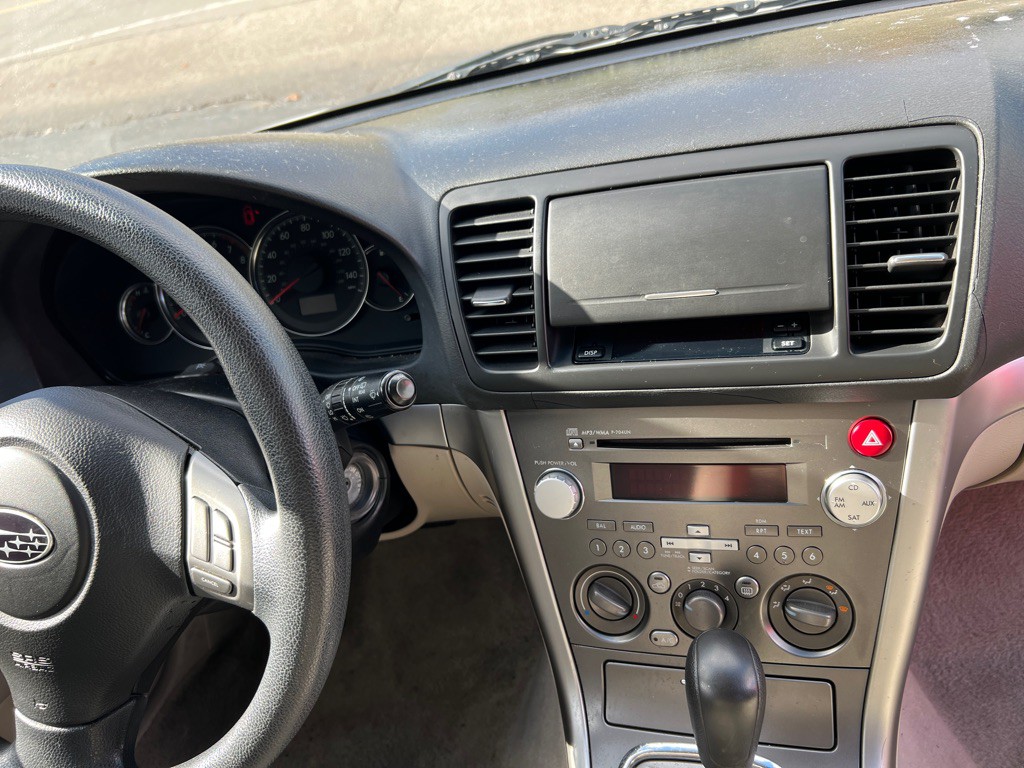 2008 Subaru Outback Image 15