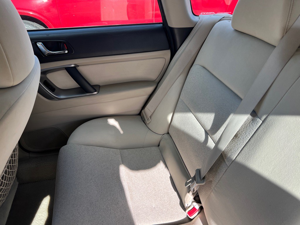 2008 Subaru Outback Image 22