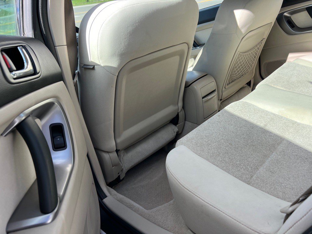 2008 Subaru Outback Image 24