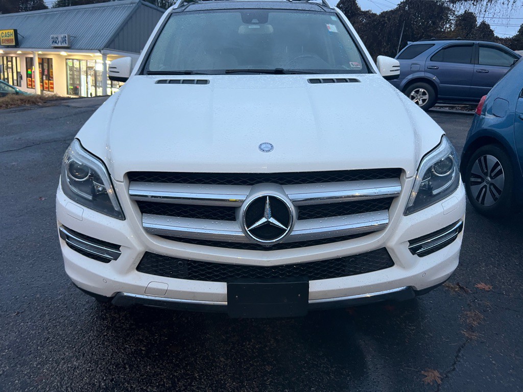 2014 Mercedes-Benz GL-Class Image 3