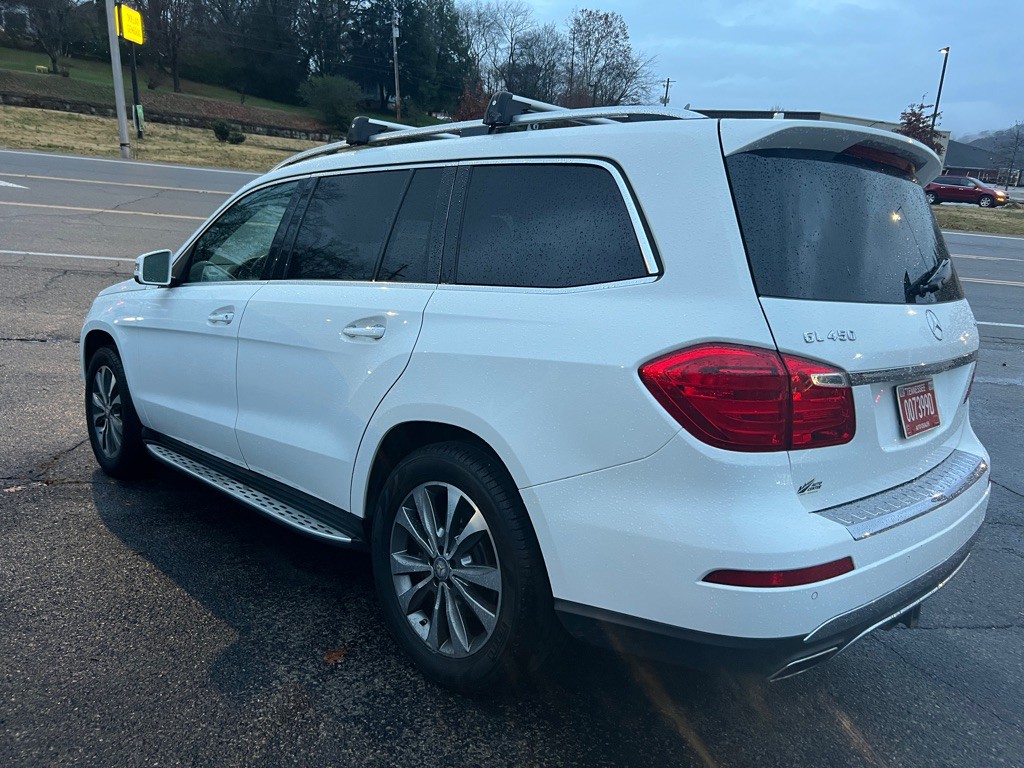 2014 Mercedes-Benz GL-Class Image 11