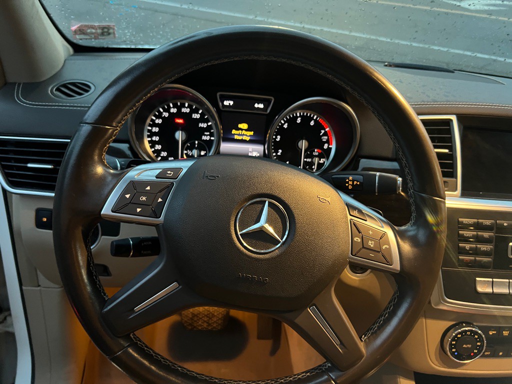 2014 Mercedes-Benz GL-Class Image 23
