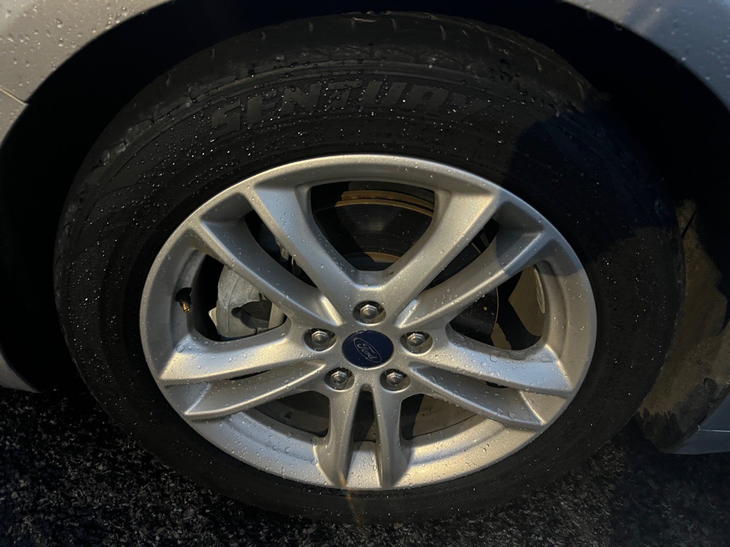 2018 Ford Fusion Image 11