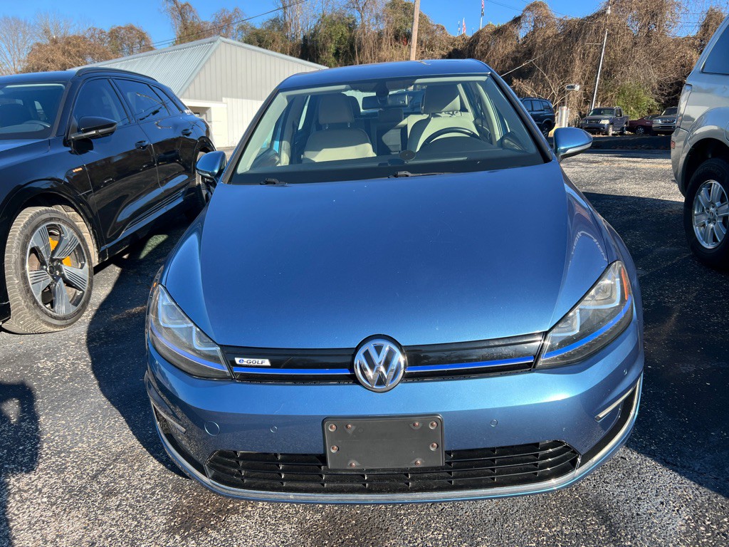 2015 Volkswagen Golf Image 2