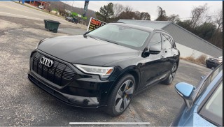 Image for 2023 Audi E-tron quattro Premium Plus ID: 7094318