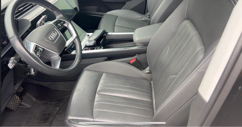 2023 Audi E-tron Image 11