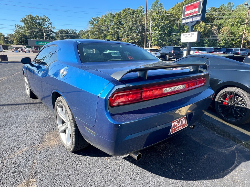 2009 Dodge Challenger Image 8