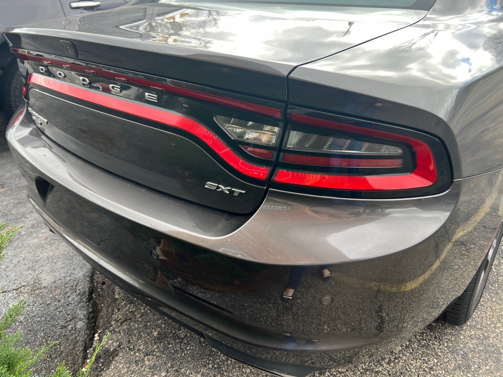 2016 Dodge Charger Image 8