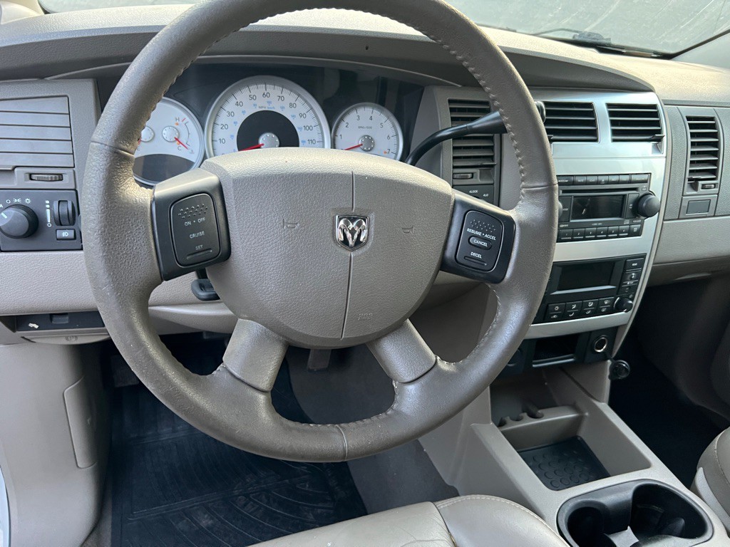 2005 Dodge Durango Image 11