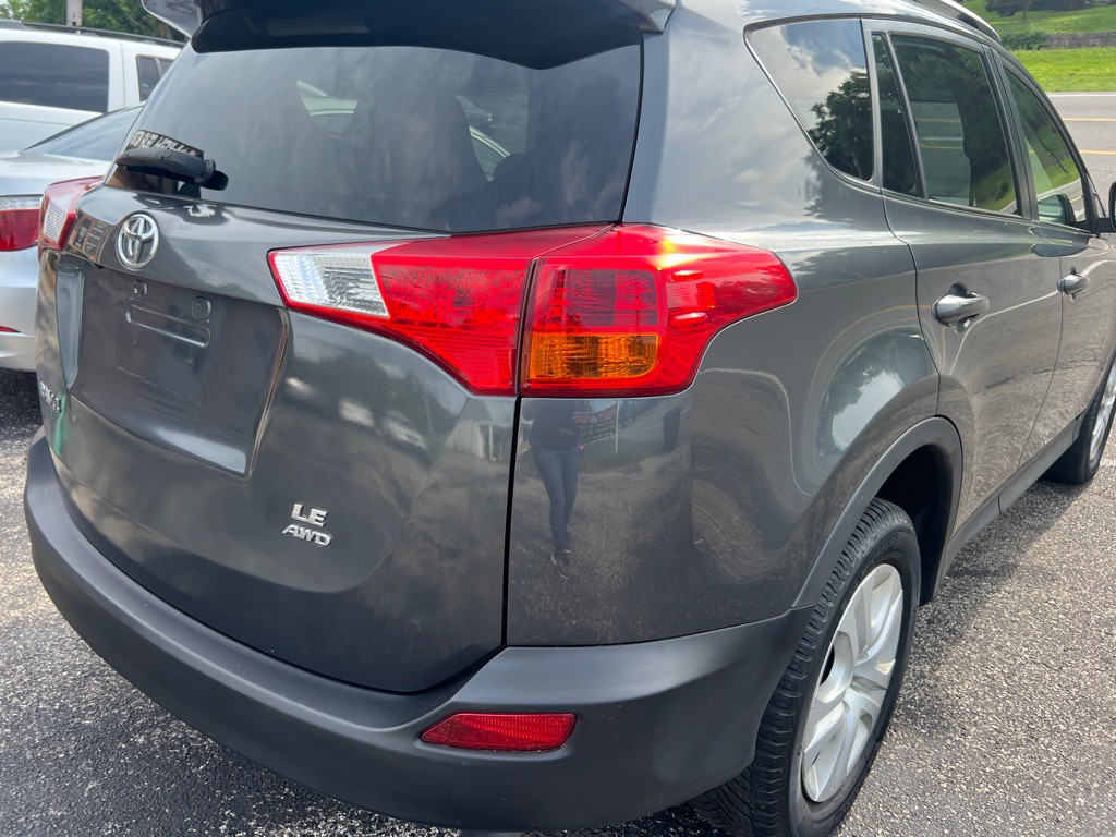 2013 Toyota Rav4 Image 8