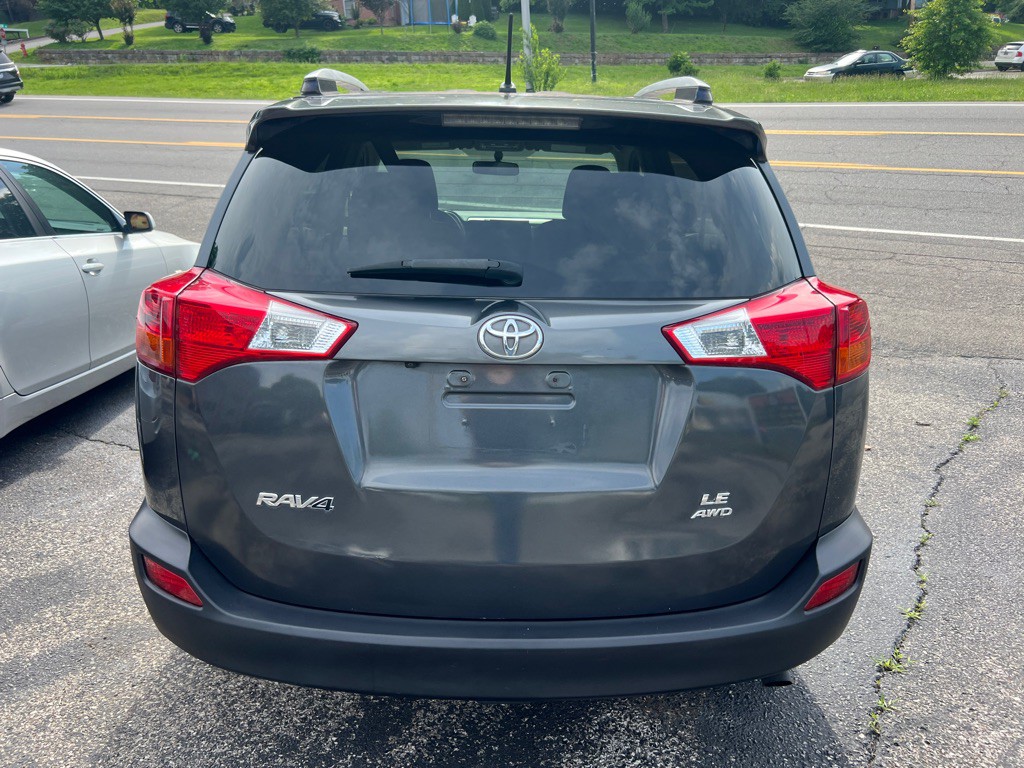 2013 Toyota Rav4 Image 9