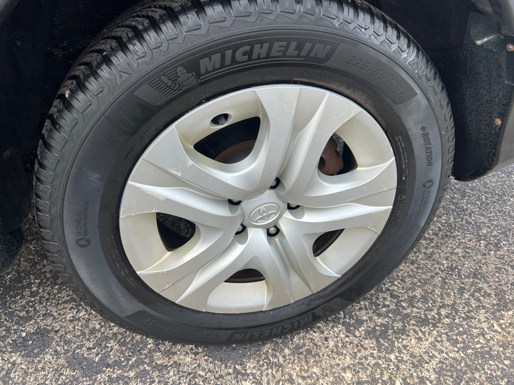 2013 Toyota Rav4 Image 12