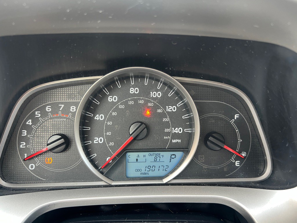 2013 Toyota Rav4 Image 21