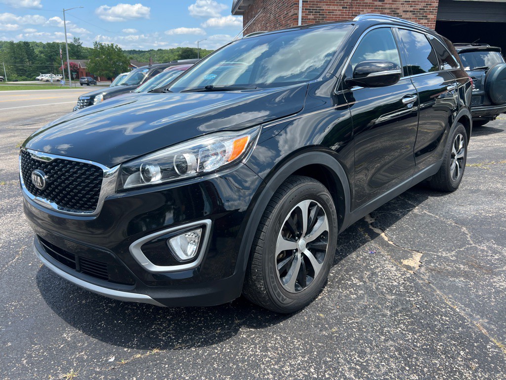 2017 Kia Sorento Image 1