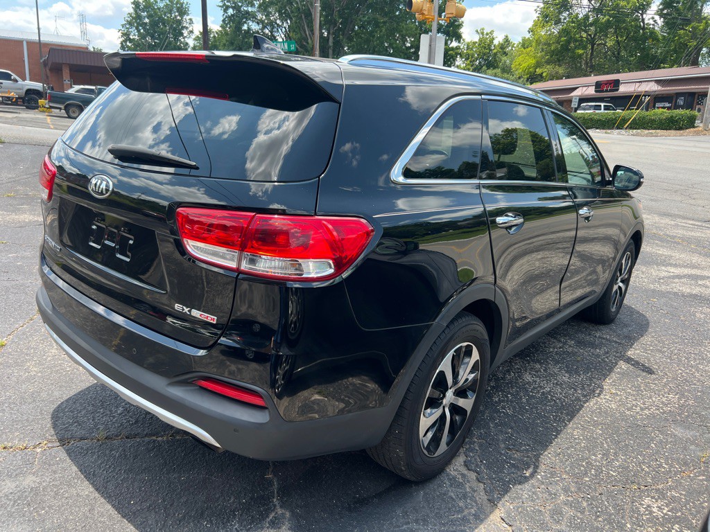 2017 Kia Sorento Image 5
