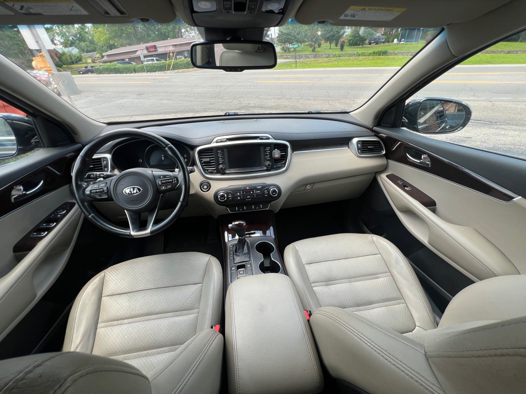 2017 Kia Sorento Image 20