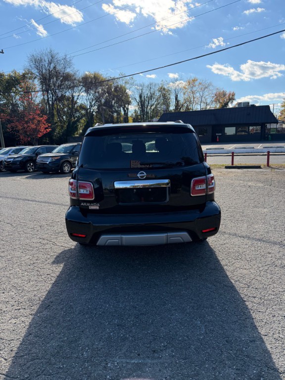 2017 Nissan Armada Image 3