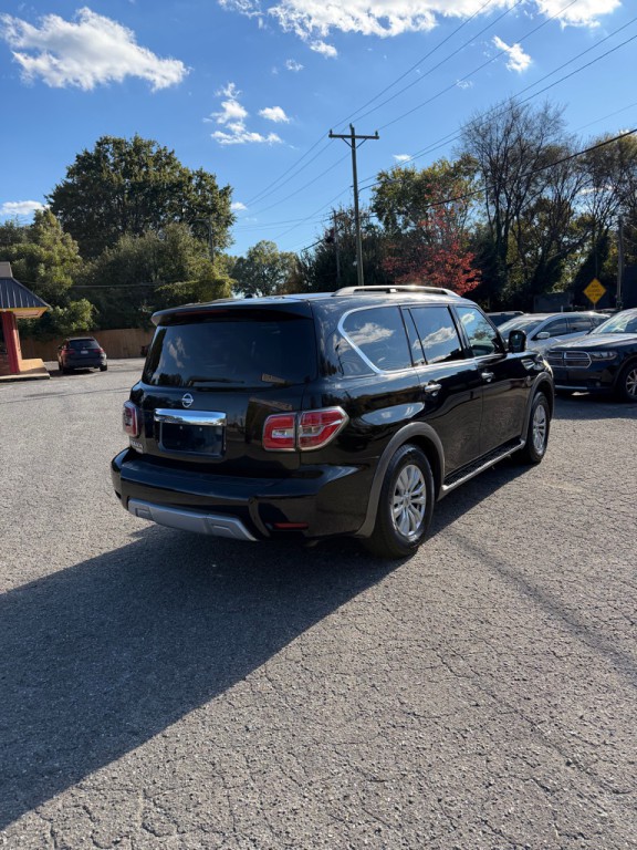 2017 Nissan Armada Image 4