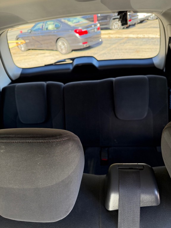 2017 Nissan Armada Image 8