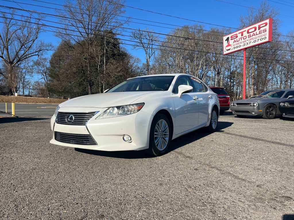 2013 Lexus ES 350 Image 1