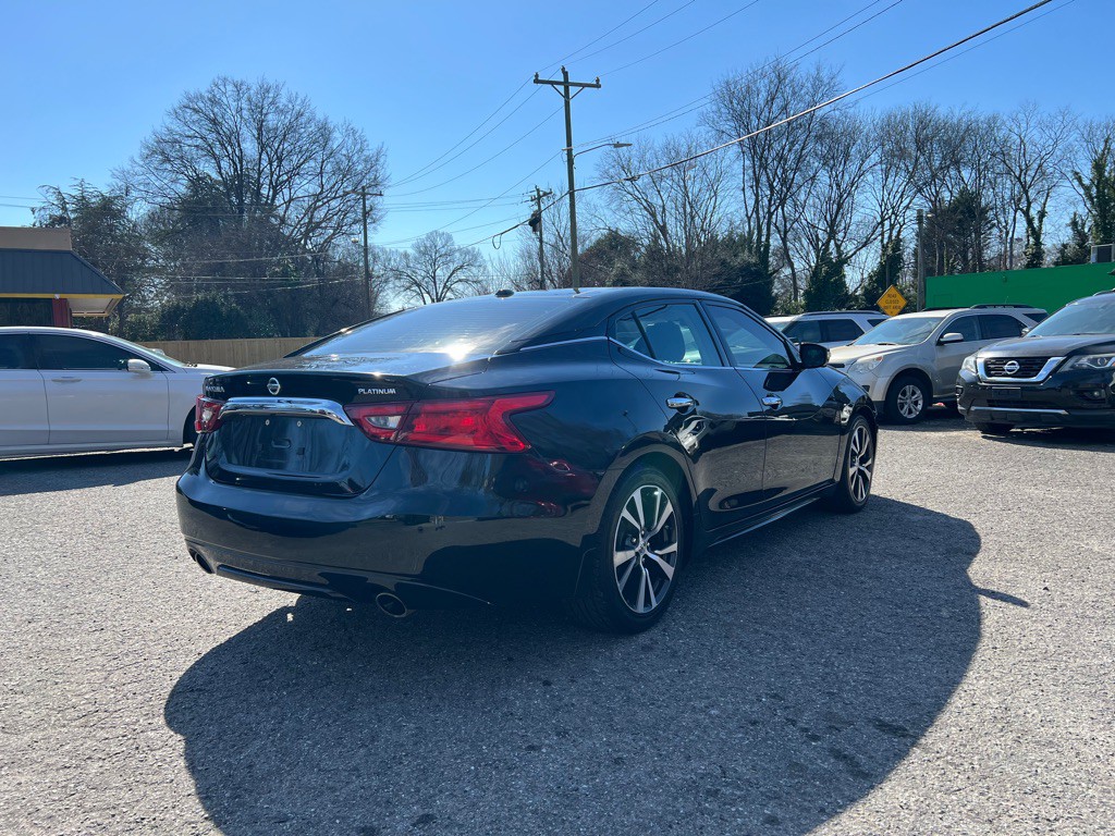 2017 Nissan Maxima Image 4