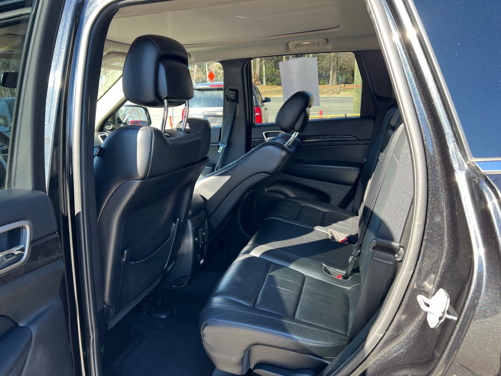 2012 Jeep Grand Cherokee Image 7