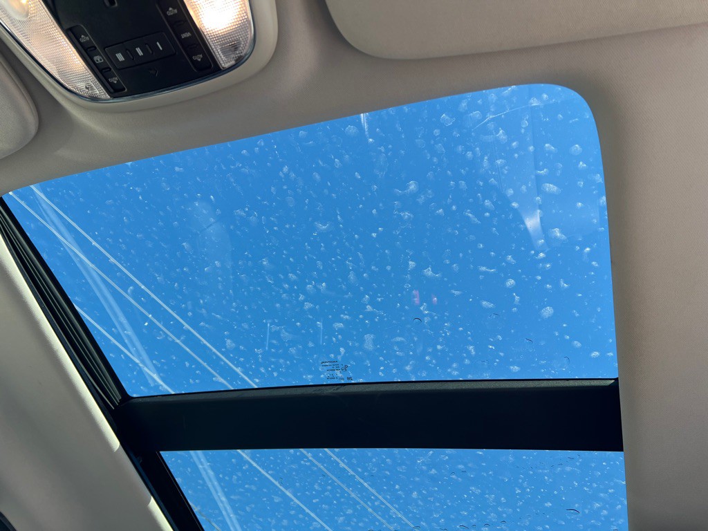 2012 Jeep Grand Cherokee Image 9