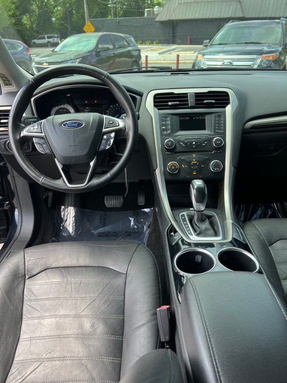 2013 Ford Fusion Image 8