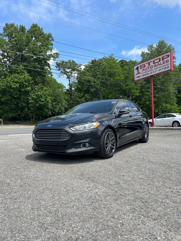 2013 Ford Fusion Image 1