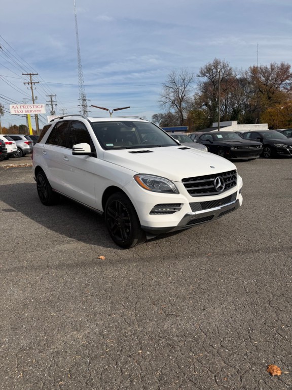 2015 Mercedes-Benz M-Class Image 5