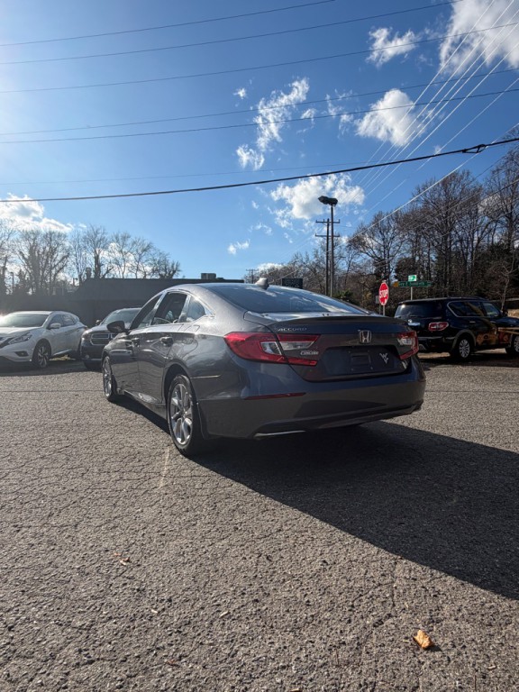 2018 Honda Accord Image 2