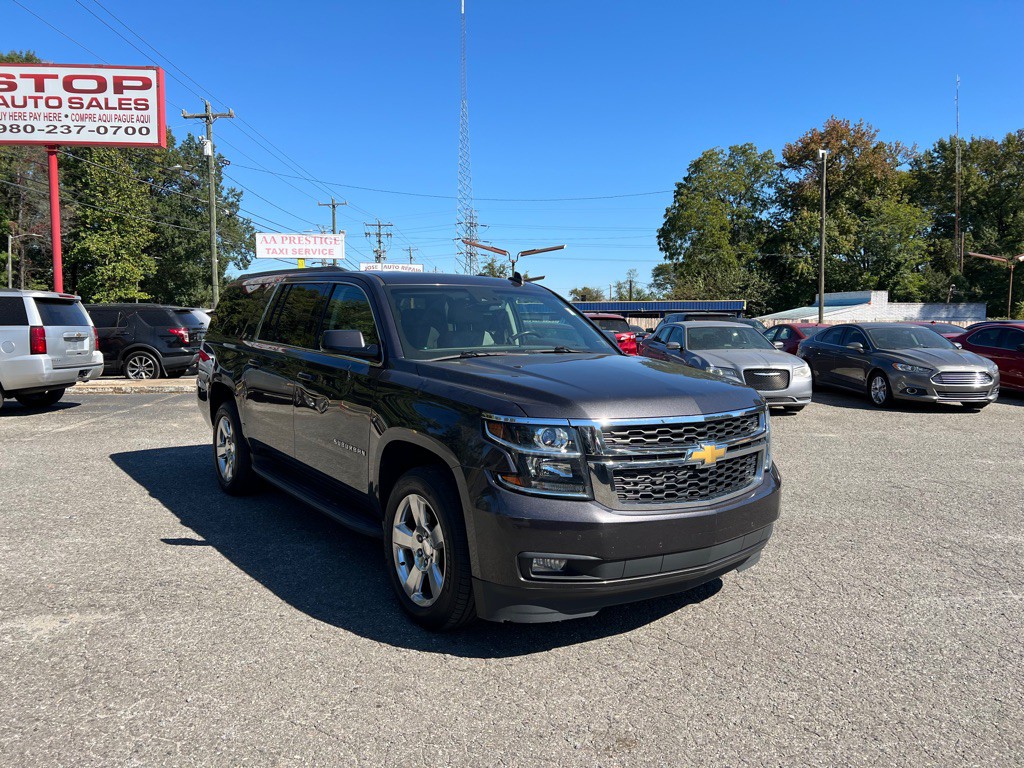 2016 Chevrolet Suburban Image 5