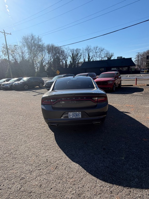 2021 Dodge Charger Image 3
