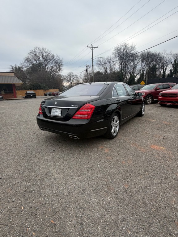 2011 Mercedes-Benz S-Class Image 4